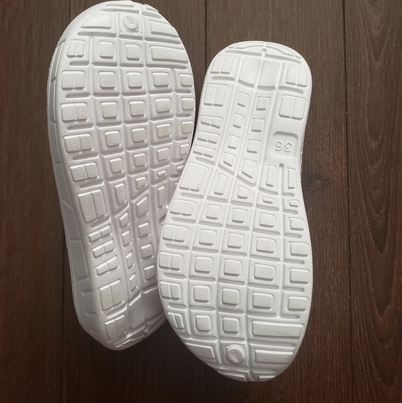 Kauai Water Shoe - Picture 7 of 8